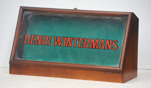 Lot 69 - Vintage Wooden Henri Wintermans Cigar Point of Sale display case - Free Lot 69 - Vintage Wooden Henri Wintermans Cigar Point of Sale display case - Free
