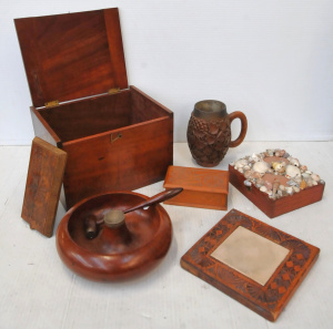 Lot 94 - Group lot - Vintage Wooden items - Boxes incl Chip carved, Shell box, h