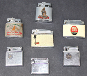 Lot 119 - Group lot - Vintage Advertising Cigarette Lighters - 2GB Radio, Swan L Lot 119 - Group lot - Vintage Advertising Cigarette Lighters - 2GB Radio, Swan L