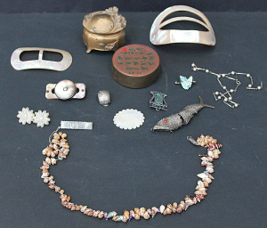 Lot 137 - Group vintage Jewellery inc Sterling Silver Badges, Brooches, Necklace