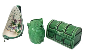 Lot 161 - Group lot Vintage Pottery inc, Australian Diana Owl Jug, Danish Torben Lot 161 - Group lot Vintage Pottery inc, Australian Diana Owl Jug, Danish Torben