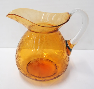 Lot 162 - Vintage c1930s American Cambridge amber Glass Jug or Pitcher - stylish Lot 162 - Vintage c1930s American Cambridge amber Glass Jug or Pitcher - stylish