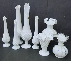 Lot 214 - Group lot Vintage Fenton Milk Glass Vases inc, hobnail, swung finger p Lot 214 - Group lot Vintage Fenton Milk Glass Vases inc, hobnail, swung finger p