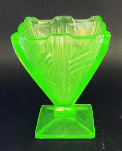 Lot 230 - Art Deco Uranium glass Vase - Square base & shape with angled line