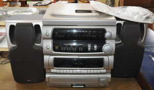 Lot 15 - Akai 3CD Home Stereo System Record Player w Dual Cassette Deck, Three B