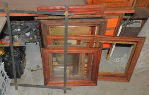 Lot 16 - Group Lot of Assorted Picture Frames incl Mostly Wooden Carved Picture Lot 16 - Group Lot of Assorted Picture Frames incl Mostly Wooden Carved Picture