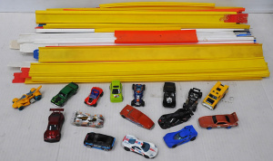 Lot 68 - Lot of Mixed Hot Wheels Diecast Vehicles & Vintage Hot Wheels Track Lot 68 - Lot of Mixed Hot Wheels Diecast Vehicles & Vintage Hot Wheels Track
