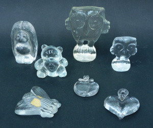 Lot 146 - Group lot vintage Glass Animals inc Kosta Boda Owl, Krona Bee, Bergdal