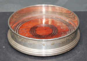 Lot 163 - c1987 Hallmarked Birmingham Sterling Silver Wine Coaster with wooden b