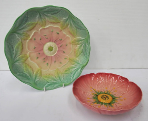 Lot 204 - 2 x pieces c1930s Floral design China - Falcon Ware Cabinet plate in P