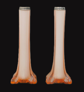 Lot 217 - Pair vintage Art Nouveau cased Glass vases - Peach coloured Glass w Op Lot 217 - Pair vintage Art Nouveau cased Glass vases - Peach coloured Glass w Op