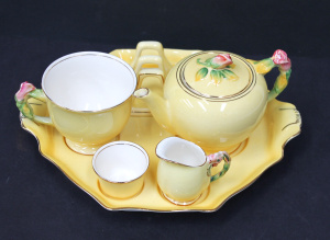 Lot 231 - Vintage Royal Winton Yellow Rosebud Breakfast set with matched Tiger L