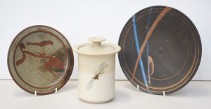3 x pieces - Vic Greenaway Australian Studio Pottery - 2 x Chargers w Abstract D