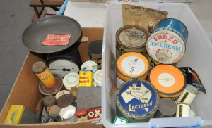 Lot 45 - 2 x boxes - Heaps Vintage Kitchen items - Various Tins, set Willow Spic