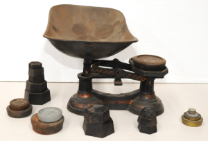 Lot 77 - Antique Iron Kitchen Scales with Assorted Weights Ranging from 120oz -