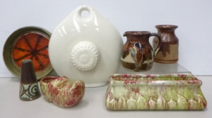 Lot 81 - Group lot of Australian & English Pottery inc, Pates, Elke, Wirilda