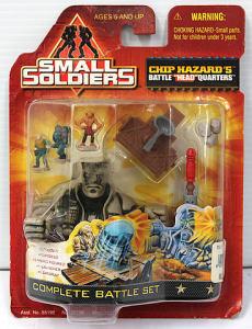 Lot 121 - Boxed & Carded Vintage Kenner Toys Small Soldiers Complete Battle Lot 121 - Boxed & Carded Vintage Kenner Toys Small Soldiers Complete Battle