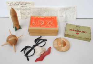 Lot 129 - 3 x Vintage Kids Items incl Meccano Tin, Rubber Glasses & Fake Mou