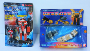 Lot 140 - 2 x BoxedCarded Bandai Transforming Robot Toys Inc Machine Men - Snoop Lot 140 - 2 x BoxedCarded Bandai Transforming Robot Toys Inc Machine Men - Snoop