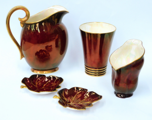 Lot 212 - 5 pces Vintage Carlton Ware Rouge Royale inc Large Jug 20cm H, Vase 2