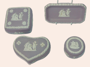 Lot 227 - 4 Pces Vintage Wedgwood Lilac Jasperware inc Heart, Square & Round Lot 227 - 4 Pces Vintage Wedgwood Lilac Jasperware inc Heart, Square & Round