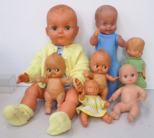 Box lot of Vintage Rubber Dolls inc, large Roddy, Australian Netta, 2 x Kewpie,