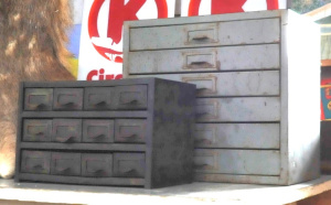 Lot 26 - 2 x Vintage Industrial Metal Draw Cabinets - Largest is 45cm