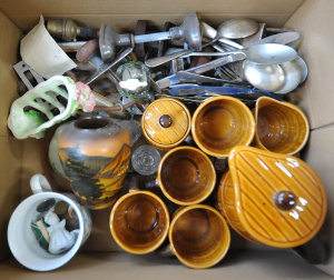 Lot 72 - Box lot of vintage items incl ceramics & porcelain, door knobs, cut