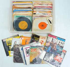 Lot 124 - Lot of mixed 45 RPM vinyl singles & EPs incl Elvis, Fleetwood Mac,