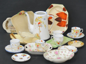 Lot 162 - Shelf lot of vintage English porcelain incl 1930s Royal Albert Dovecot