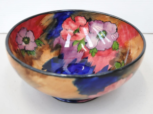 Lot 213 - Large vintage c1930s H &K Tunstall Bowl - Hand painted Colourful A