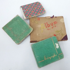 Lot 45 - 4 x Vintage Autograph Books early 1900 to 1950s inc, messages, illustra