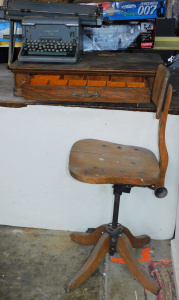 Lot 66 - Mixed lot of 3 antique and vintage items including oak cash drawer, sil