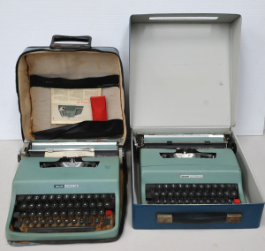 Lot 68 - 2 Vintage Portable Olivetti Lettera 32 travel typewriters in cases
