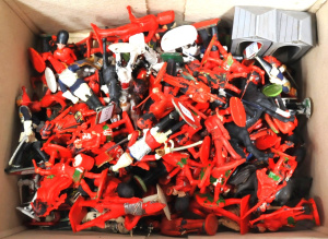 Lot 148 - Box lot of vintage Plastic toy British guardsmen including Cherilea, B