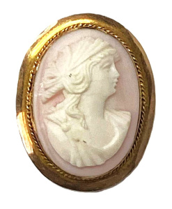 Lot 195 - Vintage 9ct rose gold pink & white Cameo Brooch