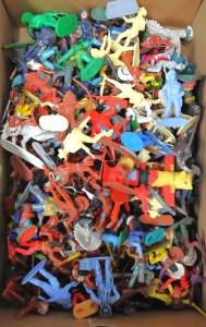 Lot 200 - Box lot of vintage Plastic toy cowboys and Indians, inc Lone Star, Cre
