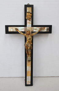 Lot 213 - Vintage Religious Crucifix - Ebony cross w Applied Mother of Pearl Pan