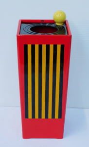 Lot 231 - Georges Briard 1980s Memphis style Modernist Cocktail Shaker - Red coa
