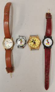 Lot 32 - Group of Disney watches inc Mickey Mouse and Winny the Pooh Lot 32 - Group of Disney watches inc Mickey Mouse and Winny the Pooh