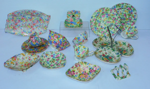Lot 199 - Group lot Vintage Royal Winton Chintz all over floral - Various patter
