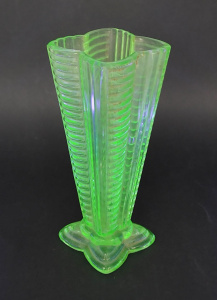Lot 222 - Vintage Australian Crown Crystal Uranium Ribbed Glass vase, approx 18c Lot 222 - Vintage Australian Crown Crystal Uranium Ribbed Glass vase, approx 18c