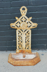 Lot 8 - Heavy Victorian Cast Iron Coalbrookdale style Umbrella Stand with Drip t