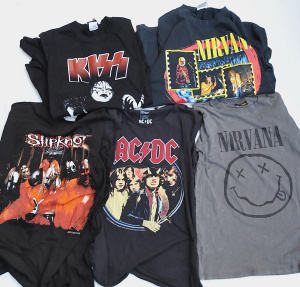 Lot 13 - 5 x Rock n Roll Band T-Shirts incl KISS, 2 x Nirvana Shirts, Slipknot &