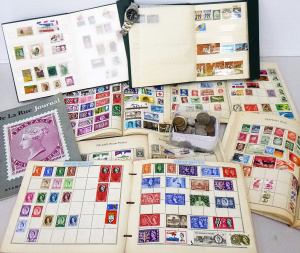 Lot 30 - Group lot inc, Stamp Albums with International & Australian pre-dec
