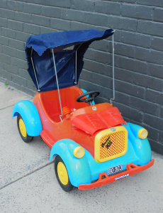 Lot 68 - Retro 1970s Giordani Italian made Colourful Plastic Kids Pedal Car - Or