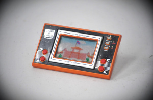 Lot 171 - Nintendo Game & Watch Wide Screen Fire Attack Handheld Video Game