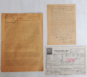 Lot 196 - 3 x pieces vintage cWW2 German Ephemera - Pay sheet for Individuals &a
