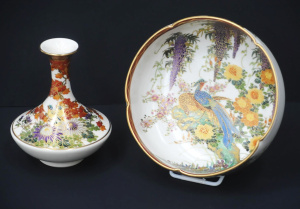 Lot 203 - 2 pieces early 1900s hand painted Japanese Koshida Satsuma inc Bowl wi