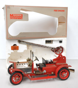 Lot 221 - Vintage boxed Mamod brand Live Steam Fire Engine Model - FE1, complete